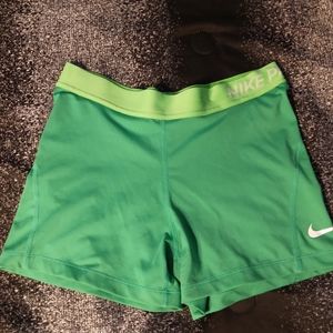 Nike Pro Green Spandex Shorts Size Large
